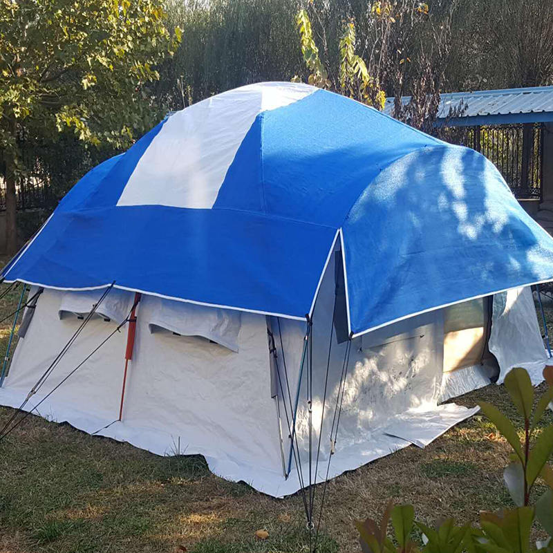 UNHCR標準的な自尊心の家族テント